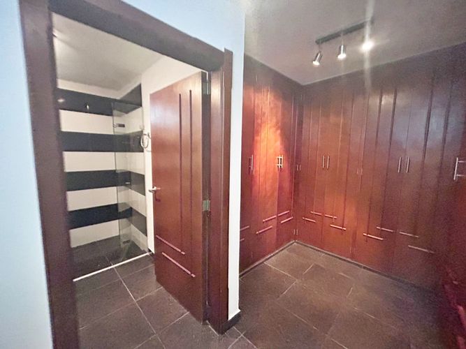 Apartamento de 3 alcobas en venta en Altos Del Prado, Barranquilla, 253 m² · foto 4 de 24
