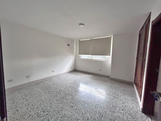 Apartamento de 3 alcobas en venta en Altos Del Prado, Barranquilla, 253 m² · foto 11 de 24