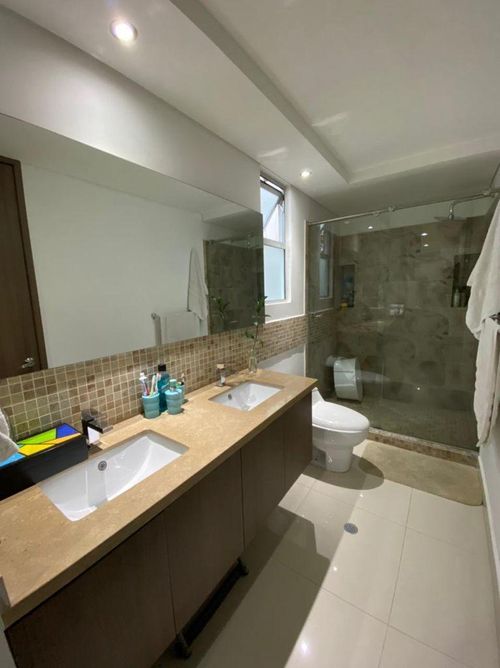 Apartamento de 2 alcobas en venta en Bellavista, Cali, 113 m² · foto 6 de 11