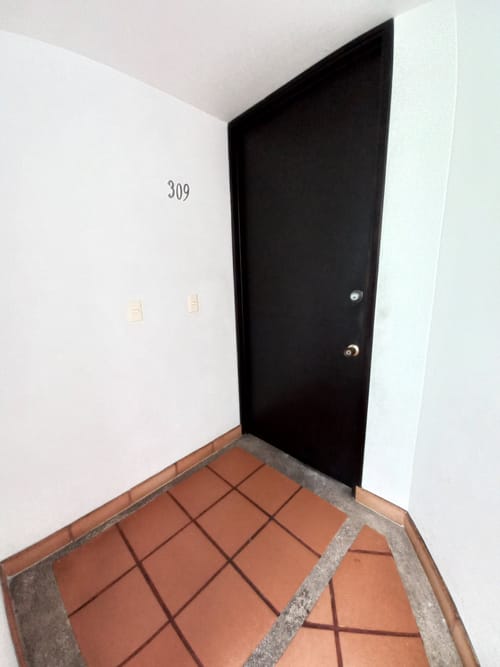 Apartamento de 3 alcobas en venta en Piedra Pintada, Ibagué, 92 m² · foto 3 de 22