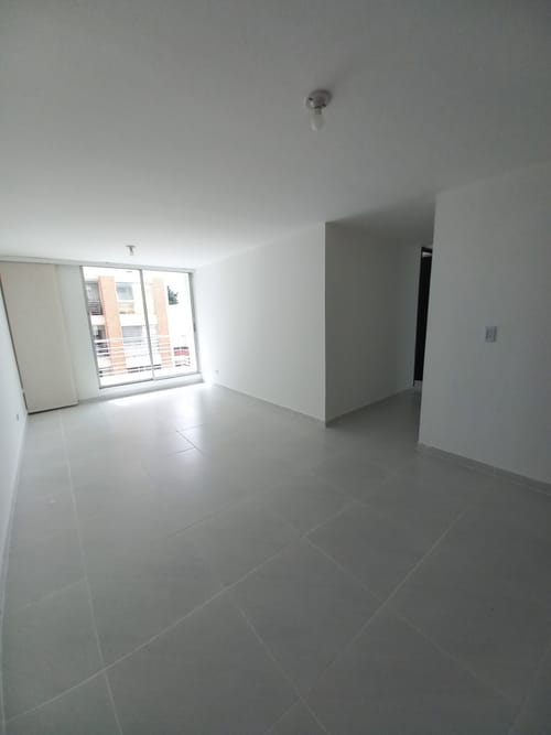 Apartamento de 3 alcobas en venta en Piedra Pintada, Ibagué, 92 m² · foto 4 de 22