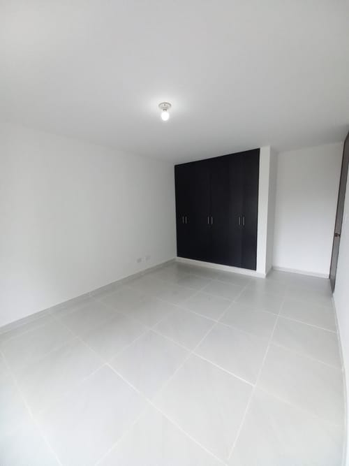 Apartamento de 3 alcobas en venta en Piedra Pintada, Ibagué, 92 m² · foto 8 de 22