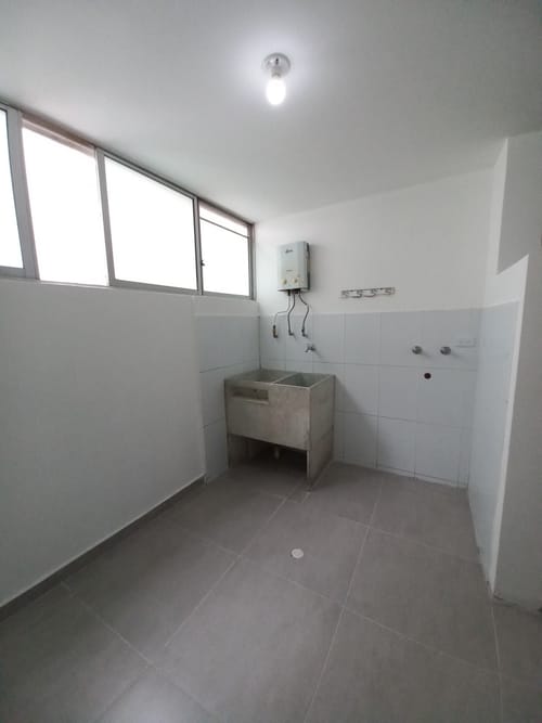 Apartamento de 3 alcobas en venta en Piedra Pintada, Ibagué, 92 m² · foto 18 de 22