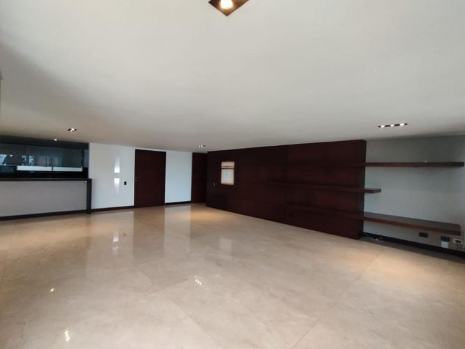 Apartamento de 3 alcobas en venta en Arboledas, Cali, 320 m² · foto 4 de 9