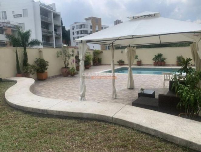 Apartamento de 3 alcobas en venta en Arboledas, Cali, 320 m² · foto 8 de 9