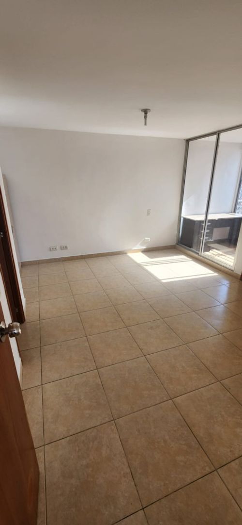 Apartamento de 4 alcobas en arriendo en Los Balsos, Medellín, 151 m² · foto 12 de 20