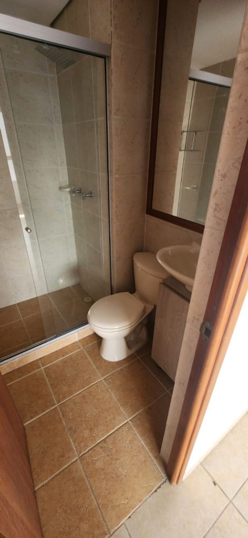 Apartamento de 4 alcobas en arriendo en Los Balsos, Medellín, 151 m² · foto 15 de 20