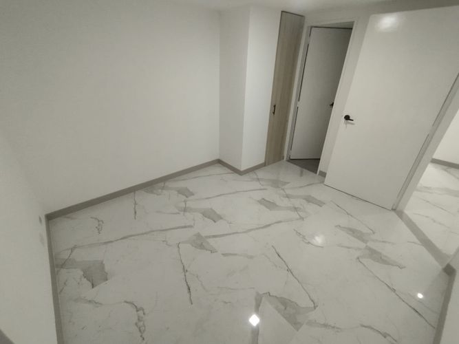 Apartamento de 3 alcobas en venta en Castropol, Medellín, 118 m² · foto 4 de 8