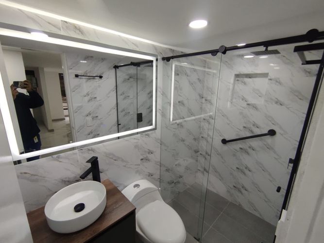 Apartamento de 3 alcobas en venta en Castropol, Medellín, 118 m² · foto 6 de 8