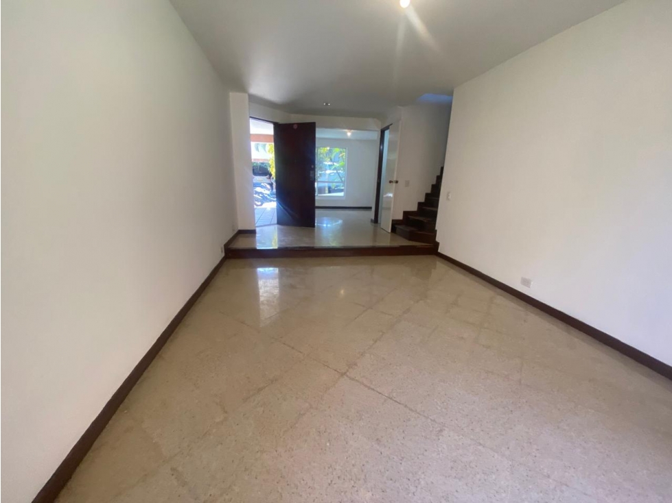 Casa en arriendo en La Candelaria, Medellín · foto 4 de 24