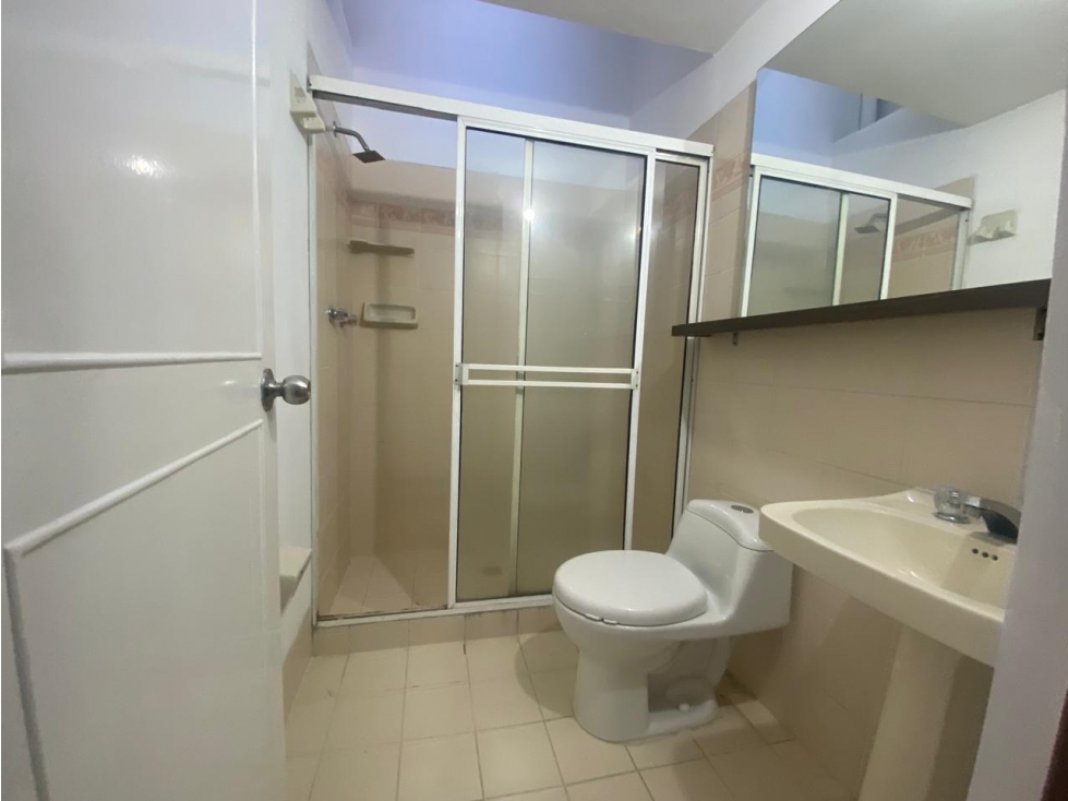 Casa en arriendo en La Candelaria, Medellín · foto 11 de 24