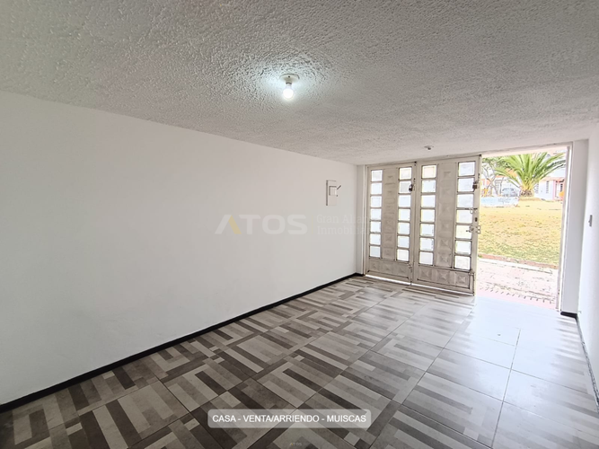 Casa de 4 alcobas en venta en Los Muiscas, Tunja, 211 m² · foto 3 de 24
