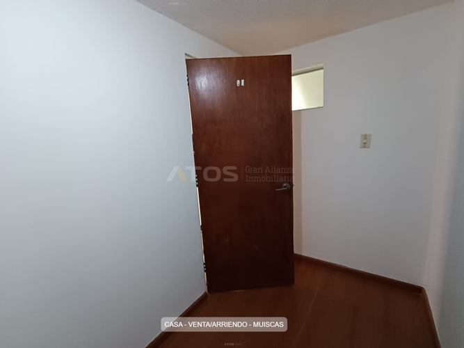 Casa de 4 alcobas en venta en Los Muiscas, Tunja, 211 m² · foto 13 de 24