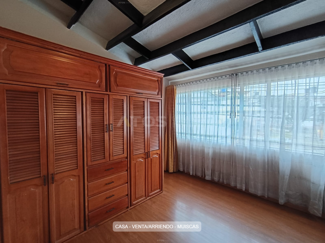 Casa de 4 alcobas en venta en Los Muiscas, Tunja, 211 m² · foto 16 de 24
