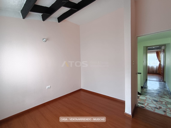 Casa de 4 alcobas en venta en Los Muiscas, Tunja, 211 m² · foto 18 de 24