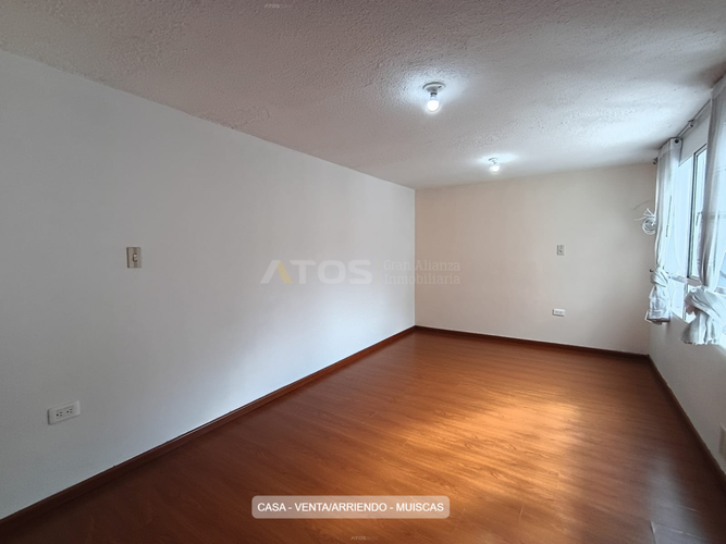 Casa de 4 alcobas en venta en Los Muiscas, Tunja, 211 m² · foto 20 de 24