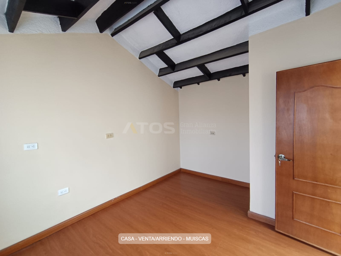 Casa de 4 alcobas en venta en Los Muiscas, Tunja, 211 m² · foto 23 de 24
