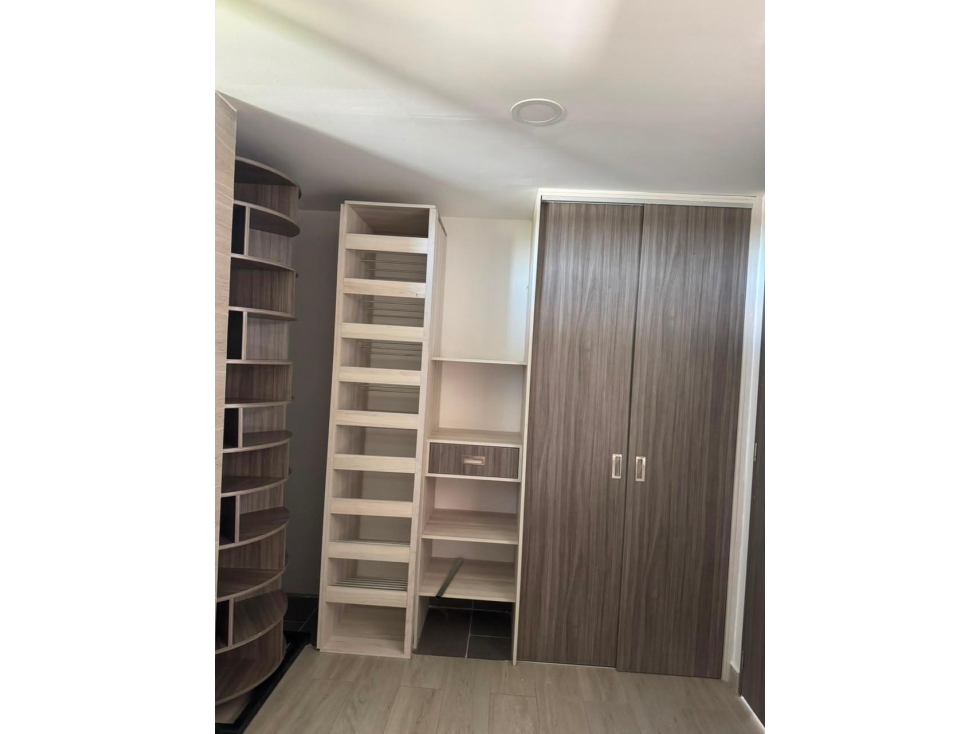 Apartamento en arriendo en Rionegro · foto 7 de 13