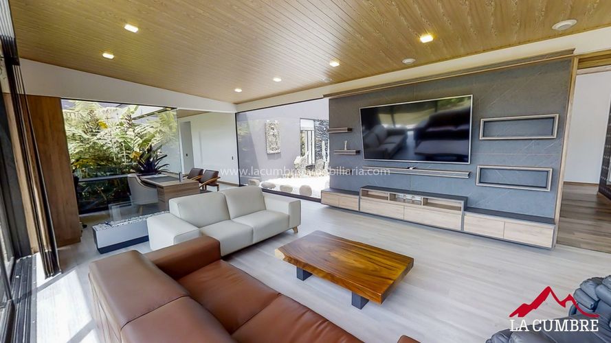 Casa de 3 alcobas en arriendo en Llano Grande, Rionegro, 540 m² · foto 20 de 24