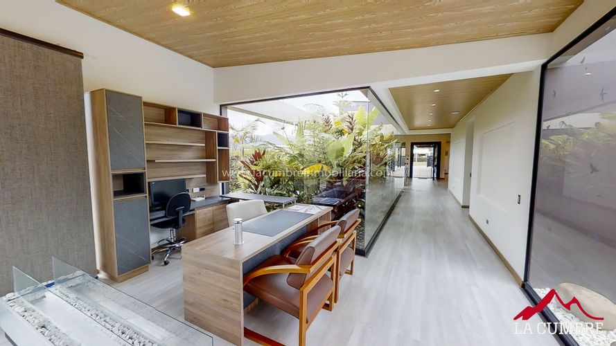 Casa de 3 alcobas en arriendo en Llano Grande, Rionegro, 540 m² · foto 23 de 24