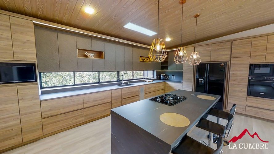 Casa de 3 alcobas en arriendo en Llano Grande, Rionegro, 540 m² · foto 4 de 24