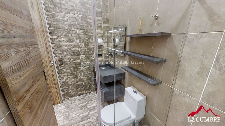 Casa de 3 alcobas en arriendo en Llano Grande, Rionegro, 540 m² · foto 22 de 24