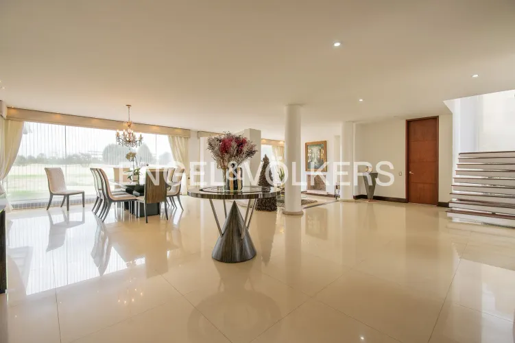 Casa de 5 alcobas en venta en Fusca, Chía, 552 m² · foto 2 de 20