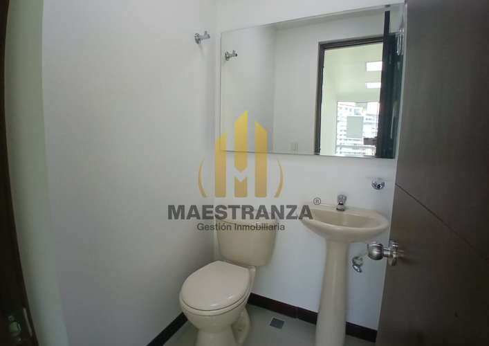 Oficina en arriendo en Los Naranjos, Medellín, 35 m² · foto 9 de 9