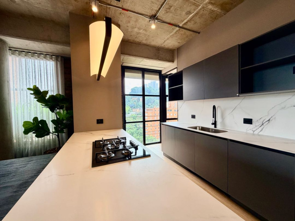 Apartamento en venta en Castropol, Medellín · foto 4 de 9