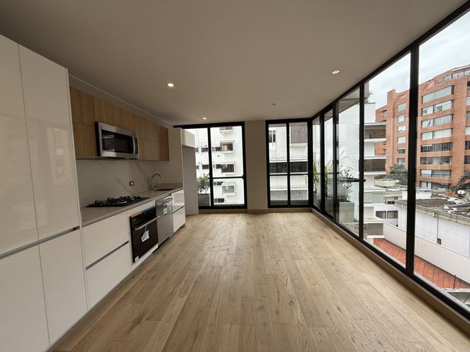Apartamento de 1 alcoba en venta en La Cabrera, Bogotá, 60 m² · foto 2 de 16