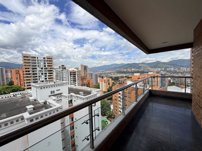 Apartamento de 2 alcobas en venta en Castropol, Medellín, 150 m² · foto 13 de 14