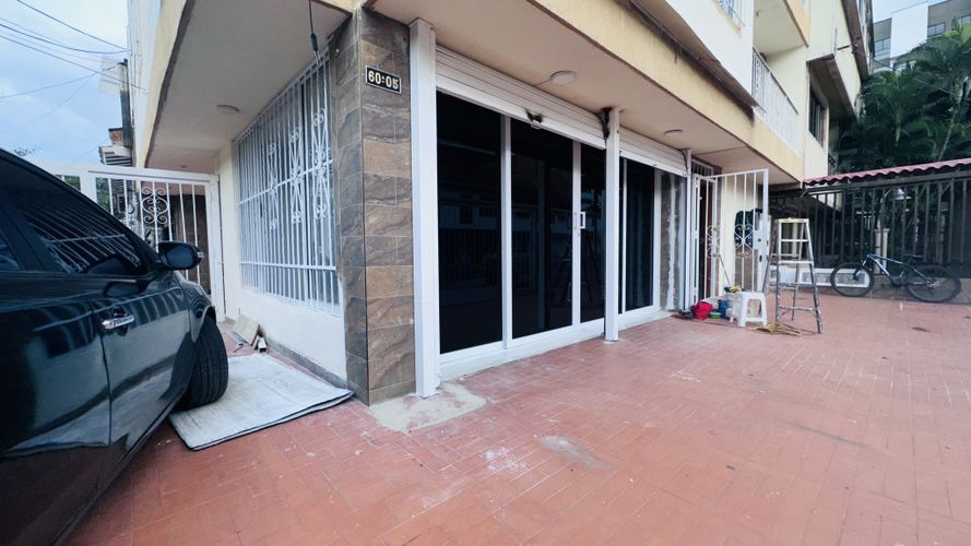 Local en arriendo en Santa Anita, Cali, 35 m² · foto 10 de 18