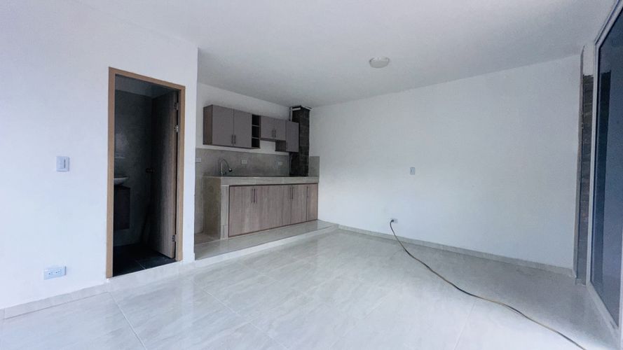 Local en arriendo en Santa Anita, Cali, 35 m² · foto 14 de 18