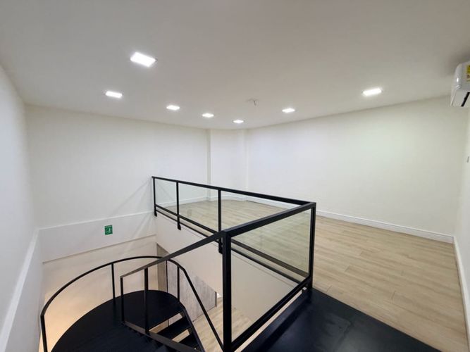 Oficina en venta en Milla De Oro, Medellín, 142 m² · foto 5 de 10