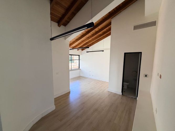 Oficina en venta en Milla De Oro, Medellín, 142 m² · foto 6 de 10