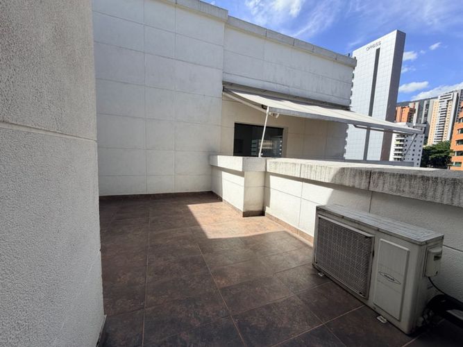 Oficina en venta en Milla De Oro, Medellín, 142 m² · foto 7 de 10