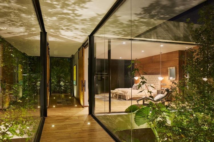 Casa de 3 alcobas en venta en El Chocho, Envigado, 700 m² · foto 14 de 14