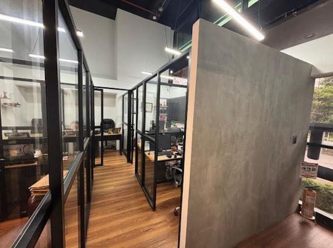 Local en venta en Milla De Oro, Medellín, 46 m² · foto 5 de 13