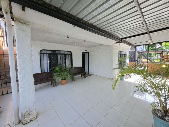 Casa de 5 alcobas en arriendo en La Torre, Palmira, 200 m² · foto 3 de 22