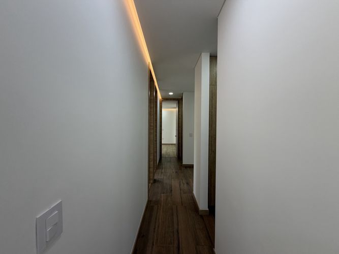 Apartamento de 3 alcobas en venta en Loma Del Escobero, Envigado, 163 m² · foto 7 de 19