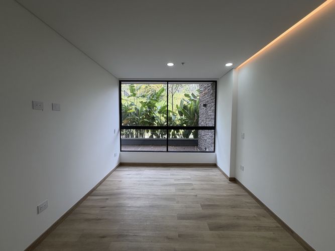 Apartamento de 3 alcobas en venta en Loma Del Escobero, Envigado, 163 m² · foto 19 de 19
