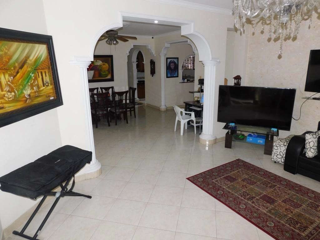 Casa en arriendo en La Concepcion, Barranquilla · foto 2 de 14