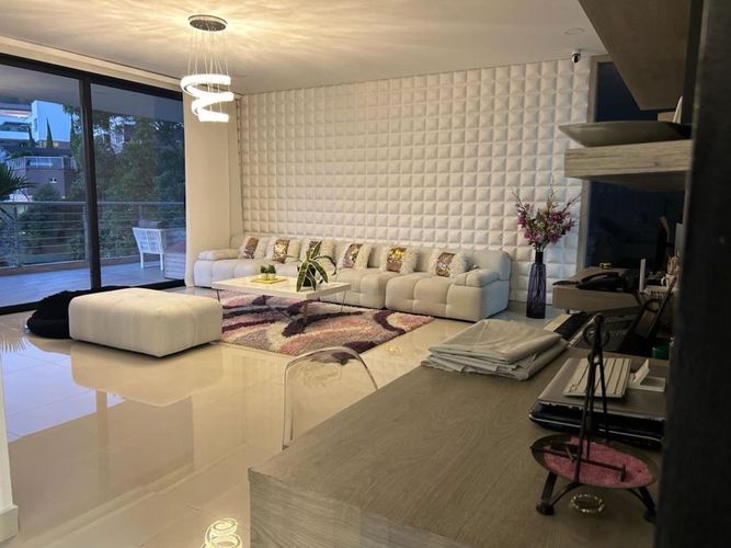 Casa de 4 alcobas en venta en Las Palmas, Medellín, 567 m² · foto 4 de 4