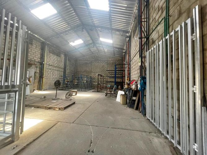 Bodega en arriendo en Buenos Aires, Barranquilla, 200 m² · foto 4 de 8