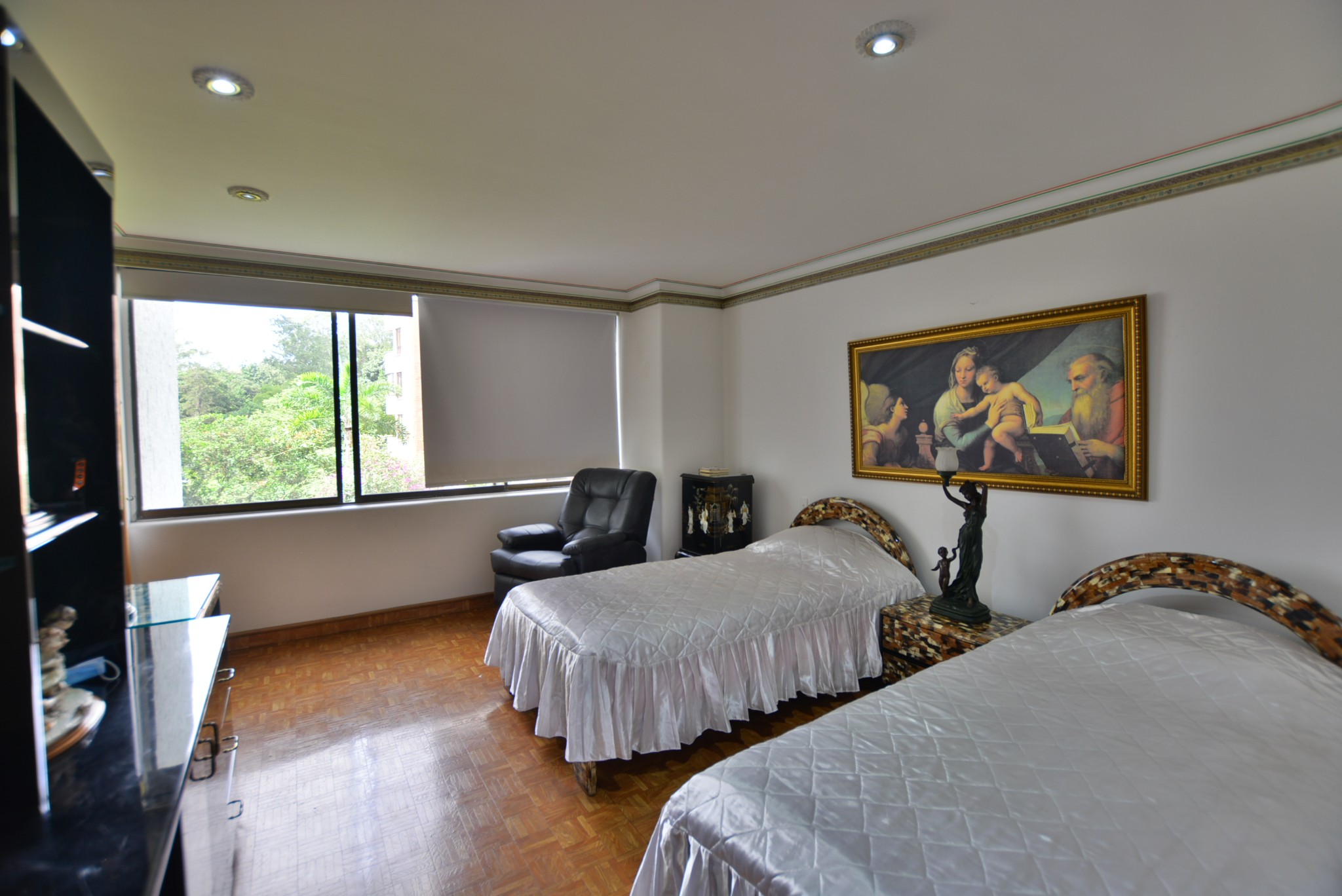 Apartamento en venta en El Poblado, Medellín · foto 12 de 24