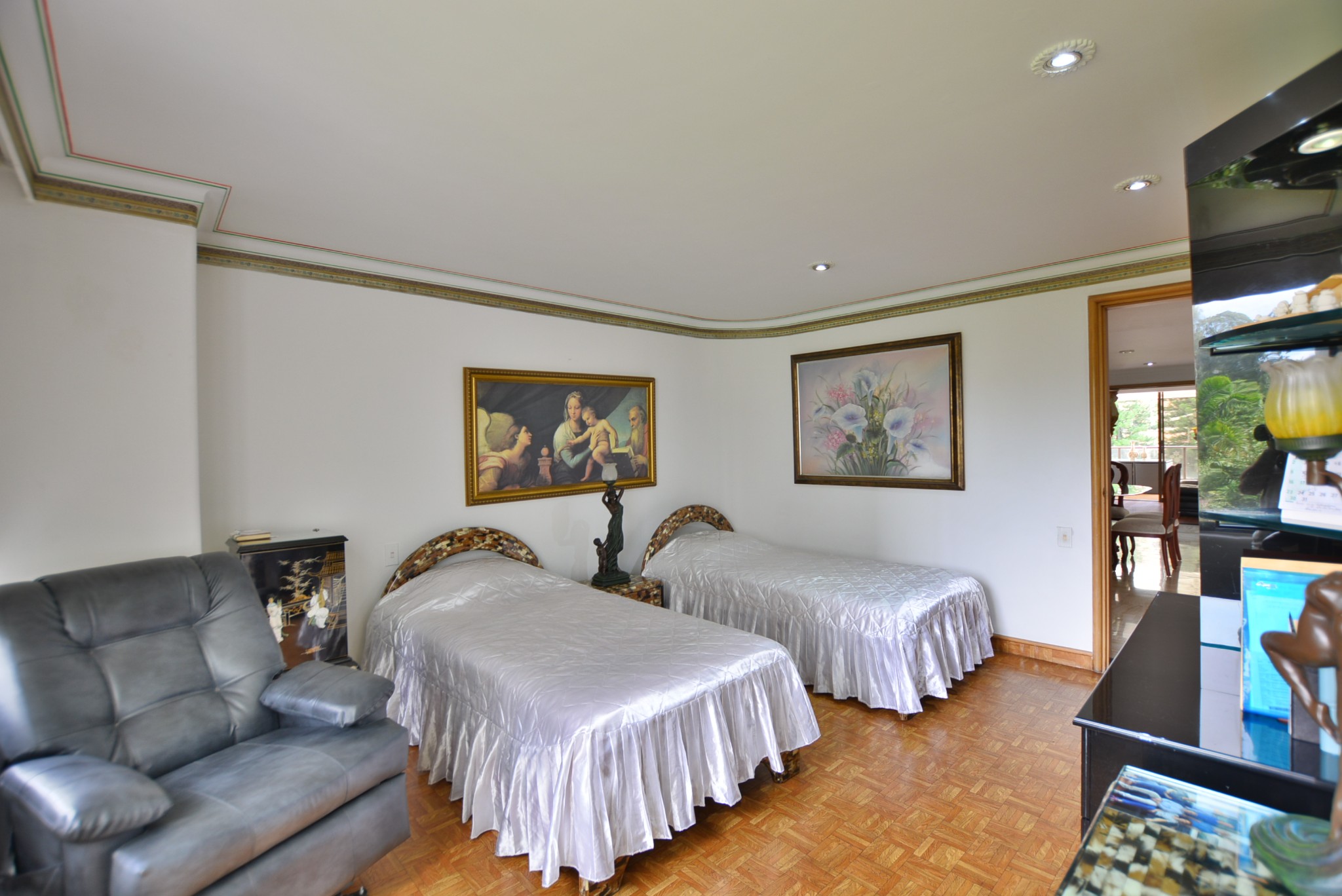 Apartamento en venta en El Poblado, Medellín · foto 13 de 24