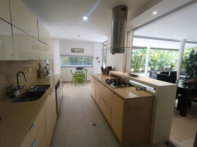 Casa de 3 alcobas en venta en Pance, Cali, 238 m² · foto 8 de 24