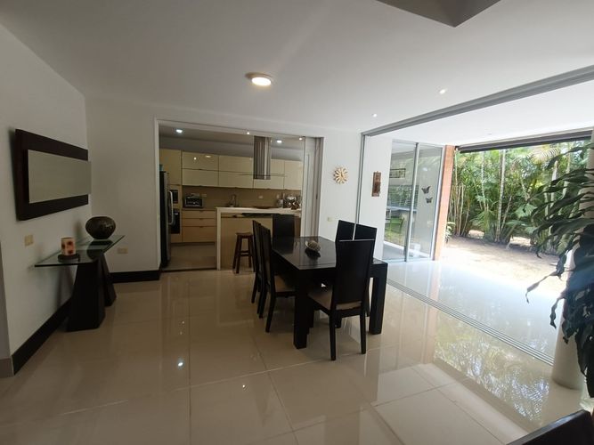 Casa de 3 alcobas en venta en Pance, Cali, 238 m² · foto 6 de 24