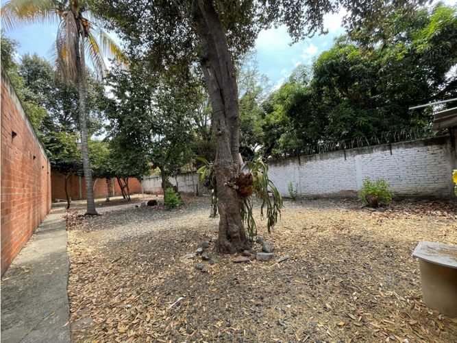 Casa de 4 alcobas en venta en Belalcazar, Yumbo, 132 m² · foto 10 de 11