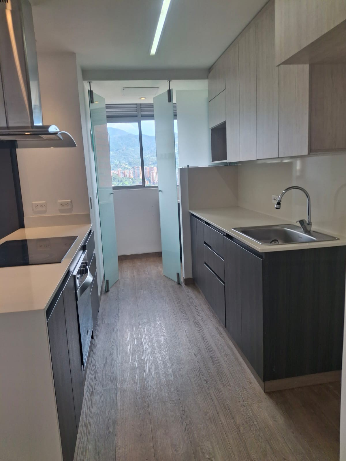 2BR Apartment in El esmeraldal (90 m²) - 3